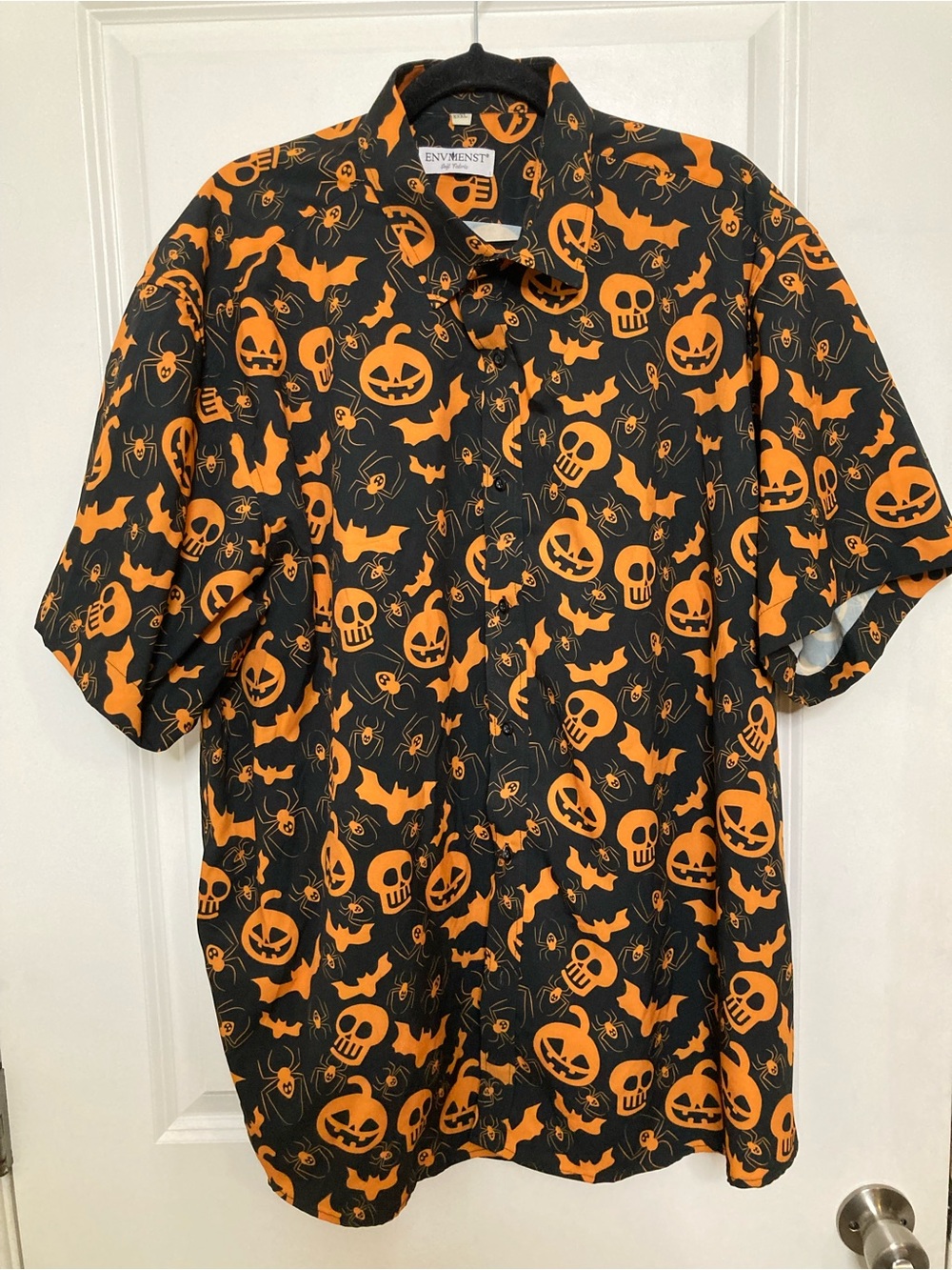 ENVMENST Halloween Button Up Shirt Men’s XXXL Skulls Spiders Bats Short Sleeve